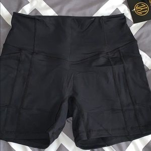 Til you collapse Black shorts